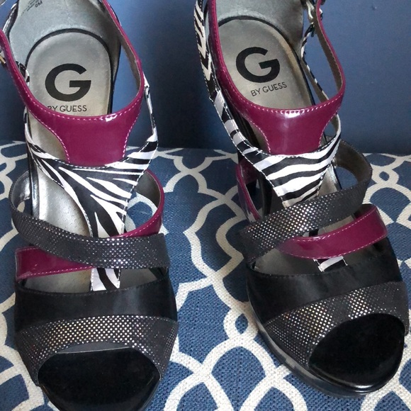 G by Guess Purple & zebra striped high heel Size 9 - Picture 2 of 3